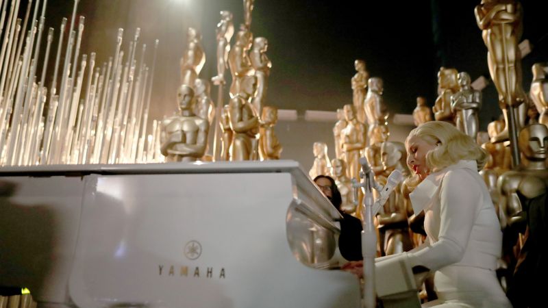 Леди Гага, Оскар 2016, Выступление, , Самые популярные знаменитости (horizontal)