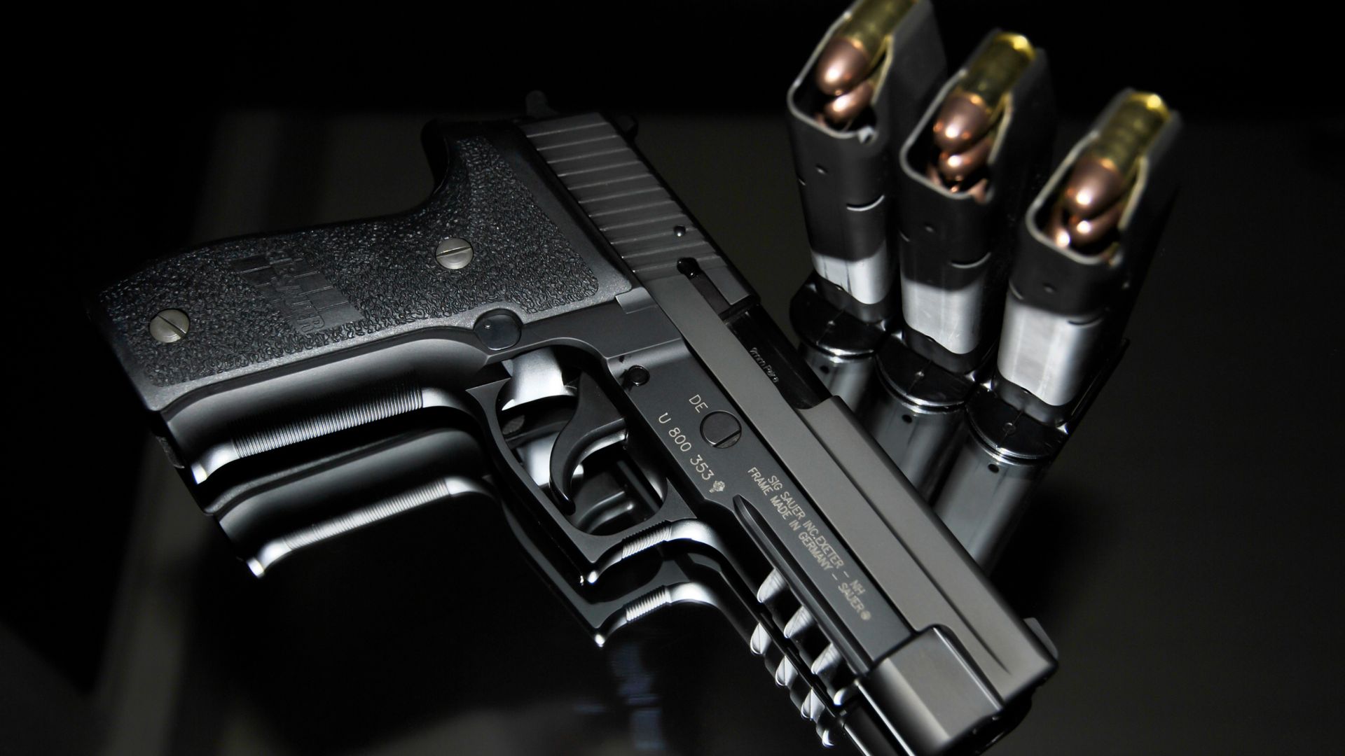 Сиг Саер П226, пули, 196 мм, 357, Германия, SIG Sauer P226, bullets, 196 мм, 357 SIG, Germany (horizontal)