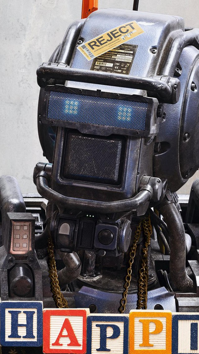 Робот по имени Чаппи, кино, фильм, робот, Chappie, Best Movies of 2015, robot, police, wallpaper, gun (vertical)
