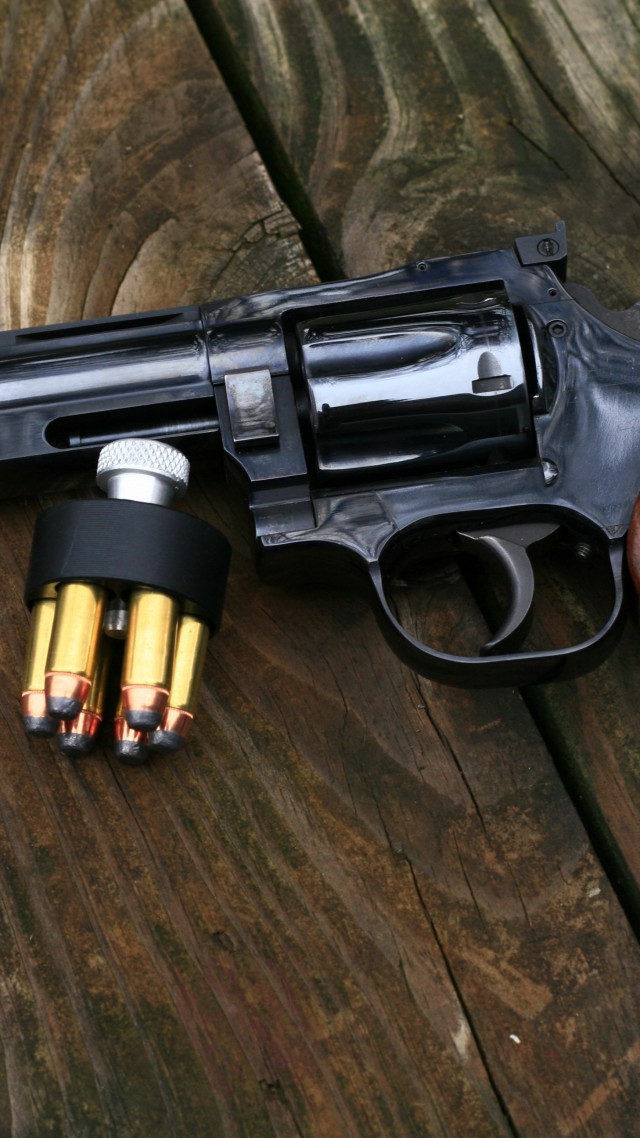 револьвер, Магнум, оружие, Dan Wesson, revolver, DWA, custom, DW, .357, Magnum, speedloader, wooden flooring (vertical)