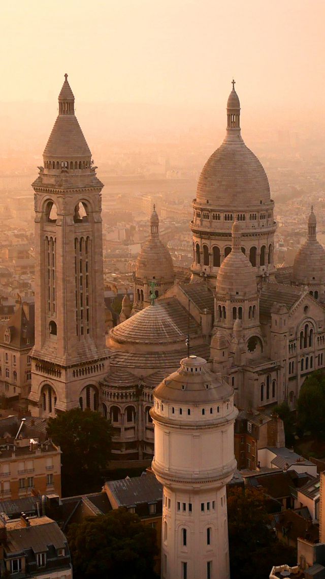 Базилика Сакре-Кёр, Париж, Франция, Туризм, Путешествие, Sacre-Cœur, Paris, France, Travel, Tourism (vertical)