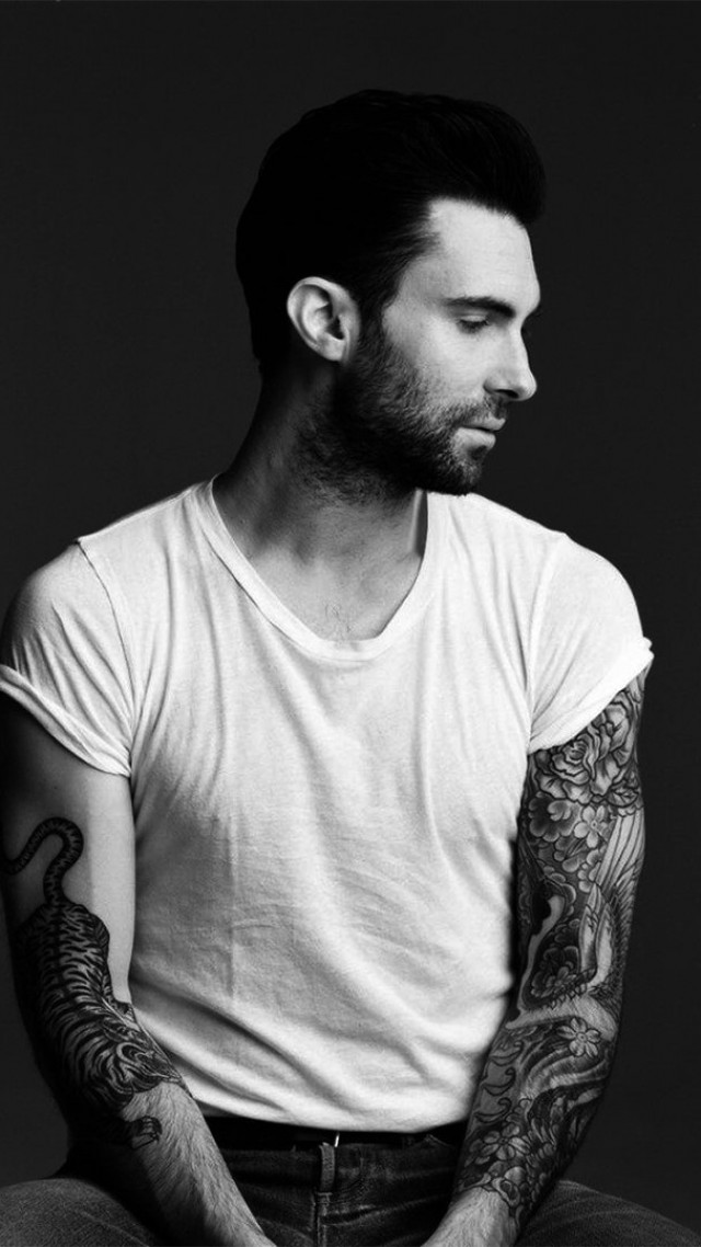 Адам Левин, певец, актёр, рок-группа, японский стиль, тату, Adam Levine, Maroon 5, singer, actor, rock band, Japanese style, tattoo (vertical)