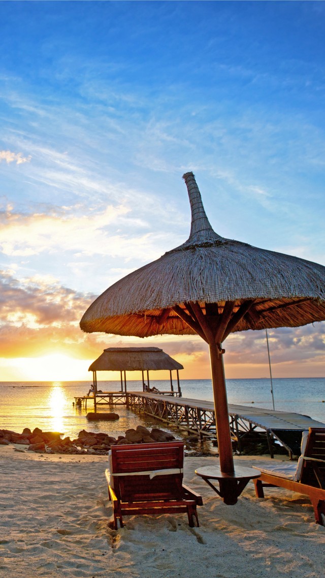 Маврикий, закат, Индийский океан, пляж, песок, путешествия, туризм, Mauritius, sunset, Indian ocean, beach, sand, travel, tourism (vertical)