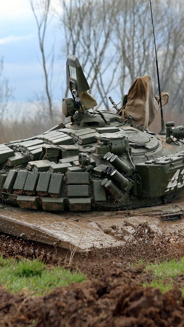 Т-72Б, танк, T-72B, tank (vertical)