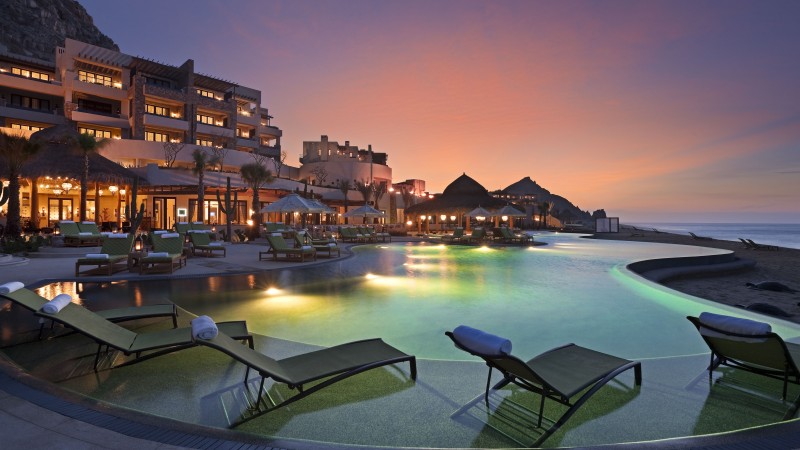 Кабо-Сан-Лукас, курорт, отель, рассвет, закат, бассейн, лежак, свет, путешествие, бронирование (horizontal)