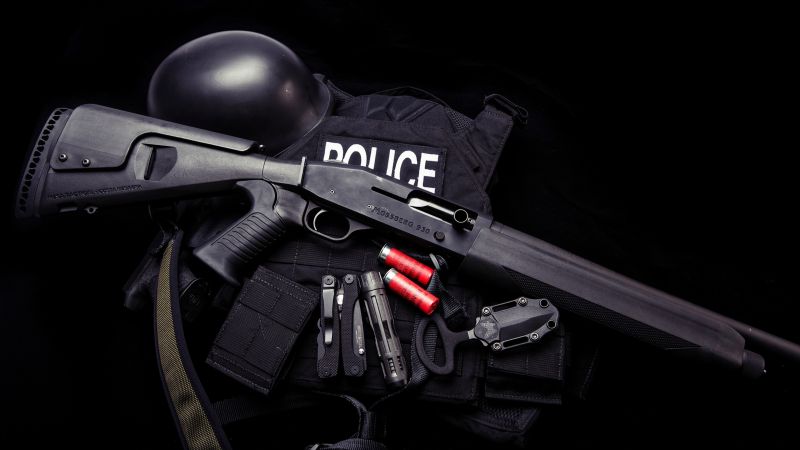 Mossberg 930, дробовик, полиция, шлем, пули (horizontal)