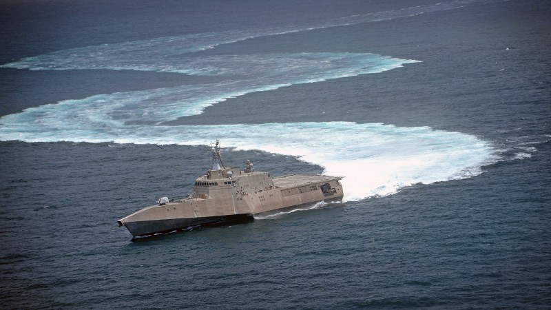 Индепенденс, тримаран, военный корабль, ВМФ США (horizontal)