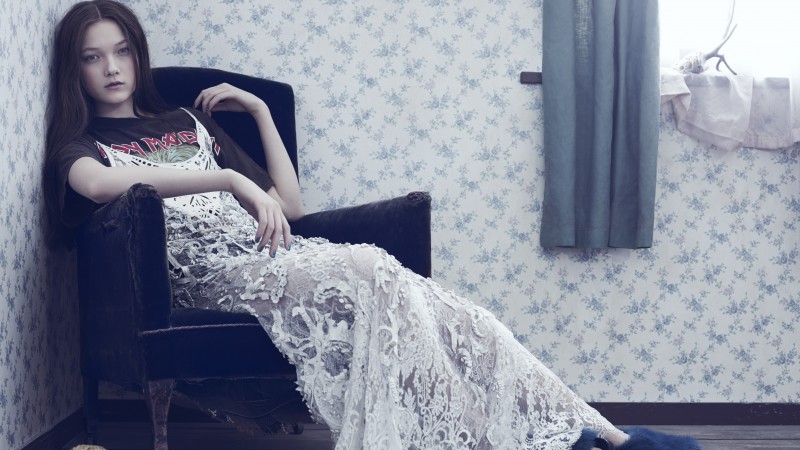 Юми Ламберт, Топ Модель 2015, модель, платье, майка (horizontal)