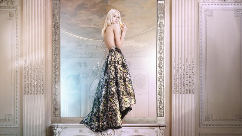 Саша Лусс, Топ Модель 2015, модель, платье, блондинка (horizontal)