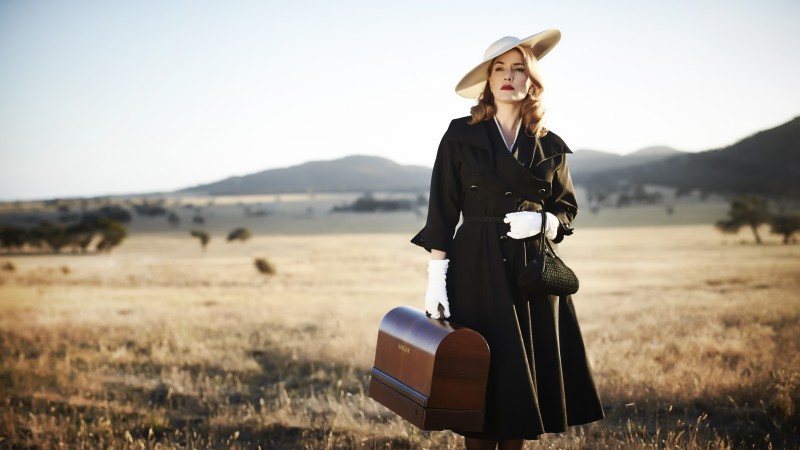 Кейт Уинслет, Самые популярные знаменитости 2015, актриса, певица, шляпа, поле (horizontal)