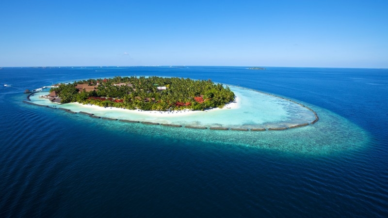 Мальдивские острова, 5k, 4k, отпуск, отдых, путешествие, бронирование, остров, океан, бунгало, пляж, небо (horizontal)