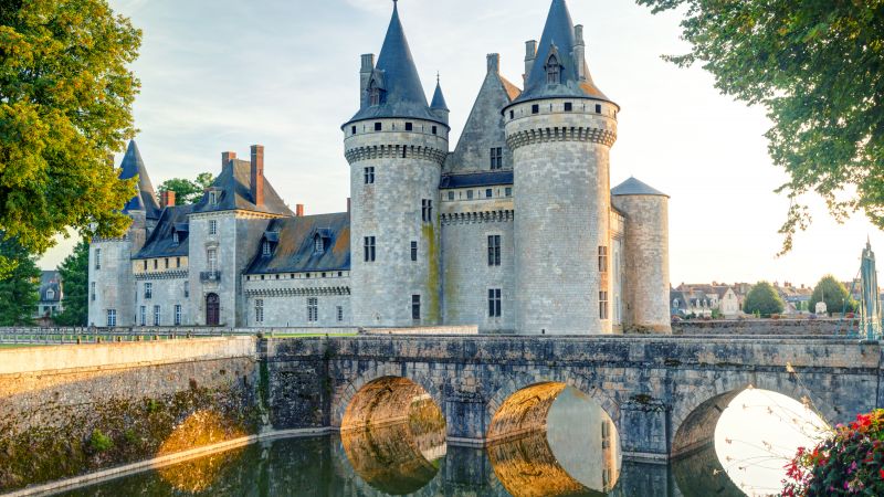 Шато де Сюлли-сюр-Луар, Франция, замок, путешествия, туризм (horizontal)