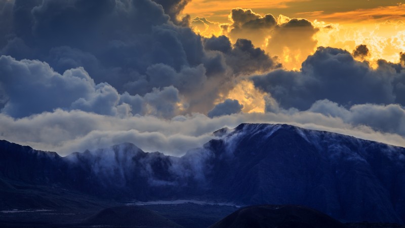 халеакала, 4k, HD, мауи, горы, вулкан, остров, гаваи, облака, небо, рассвет, закат, волшебно, синий (horizontal)