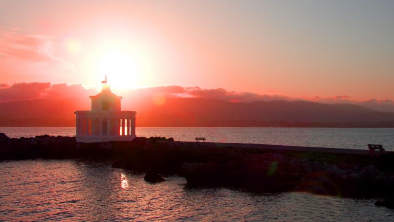 Бухта Навайо, Закинф, Греция, Лучшие пляжи мира, путешествие, туризм, курорт, маяк (horizontal)