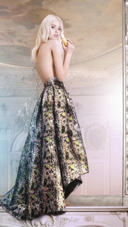 Саша Лусс, Топ Модель 2015, модель, платье, блондинка (vertical)