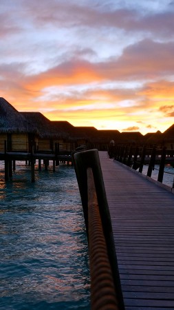 Французская Полинезия, 4k, HD, закат, небо, облака, отпуск, отдых, путешествия, бронирование, океан, мост, бунгало (vertical)