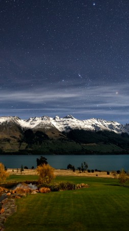новая зеландия, 4k, HD, квинстаун, озеро, звезды, горы, снег, зеленая трава, небо (vertical)
