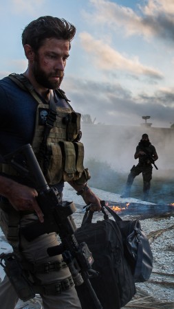 13 часов тайные солдаты Бенгази, биографический военный, солдат, Джеймс Дейл, лучшие фильмы 2016 (vertical)