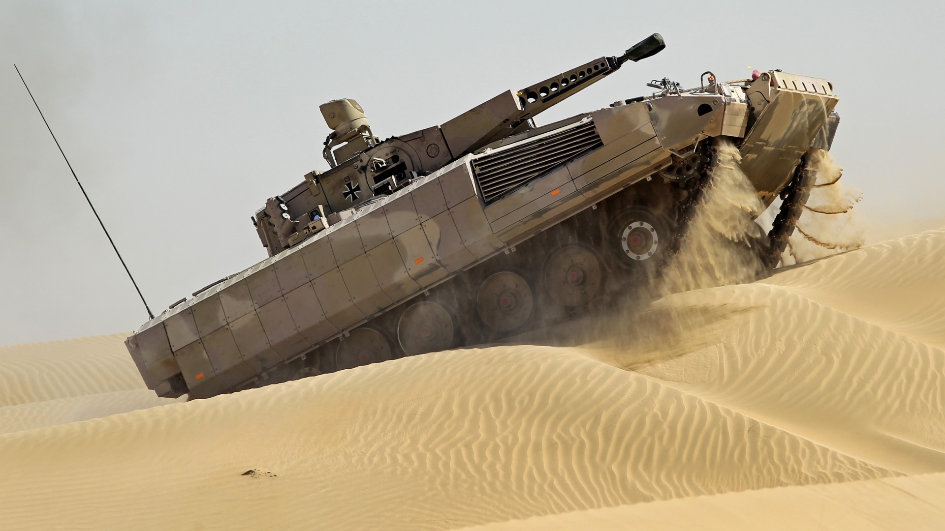БМП, Пума, Бундесвер, песок, пустыня, Pume, IFV, Bundeswehr, infantry fighting vehicle, sand, desert (horizontal)