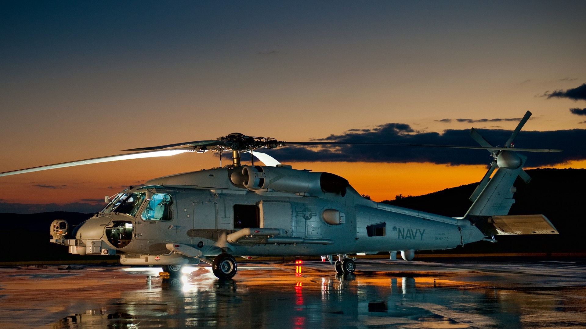 Сикорский, Си Хок, ВМС США, SH-60, Sikorsky, MH-60, Sea Hawk, multimission maritime helicopter, U.S. Navy, MEDEVAC, sunset (horizontal)
