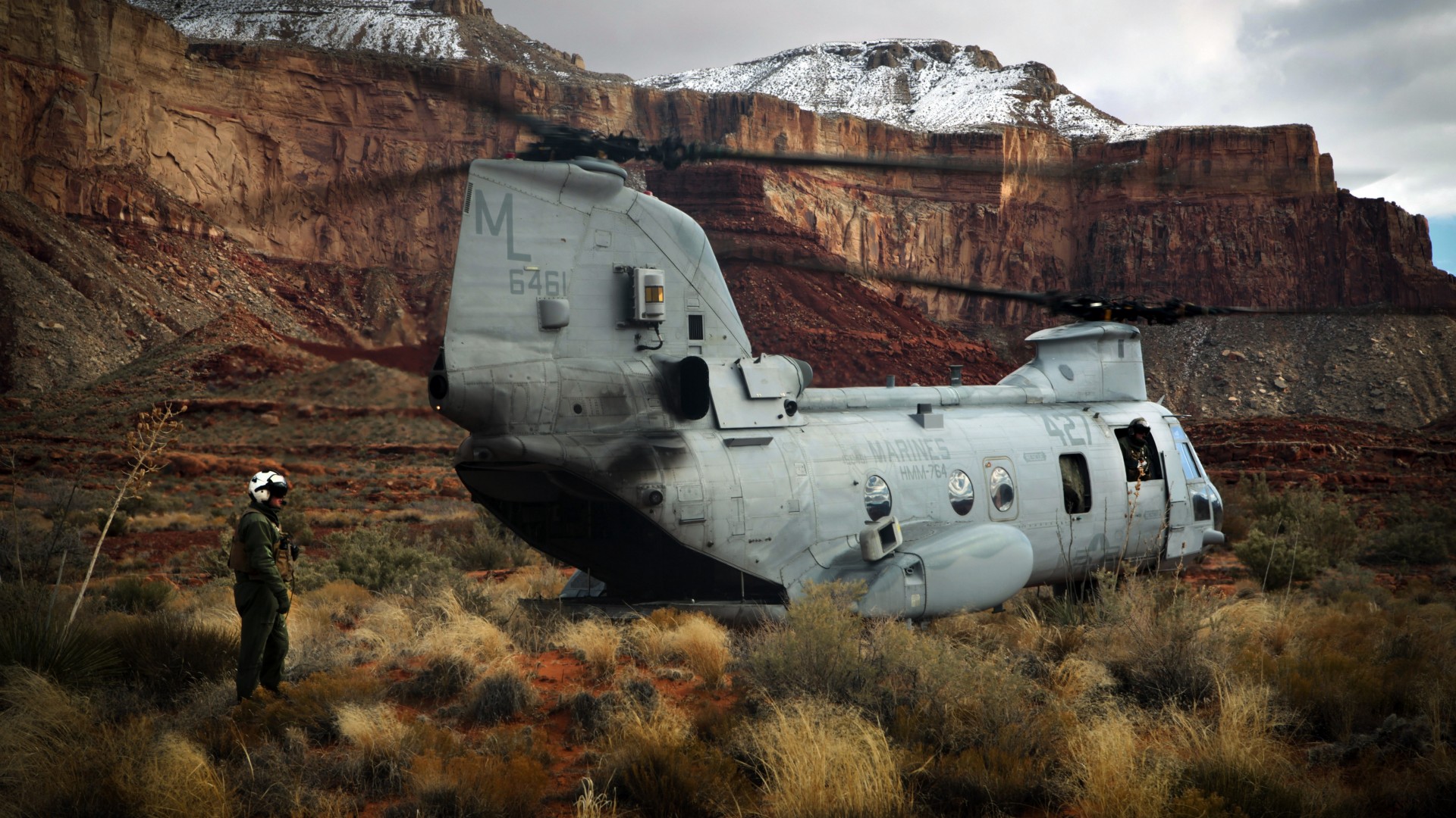 Чинук, военно-транспортный вертолёт, Армия США, CH-47, Chinook, Boeing, transport helicopter, U.S. Army, pilot, Grand Canyon Village (horizontal)