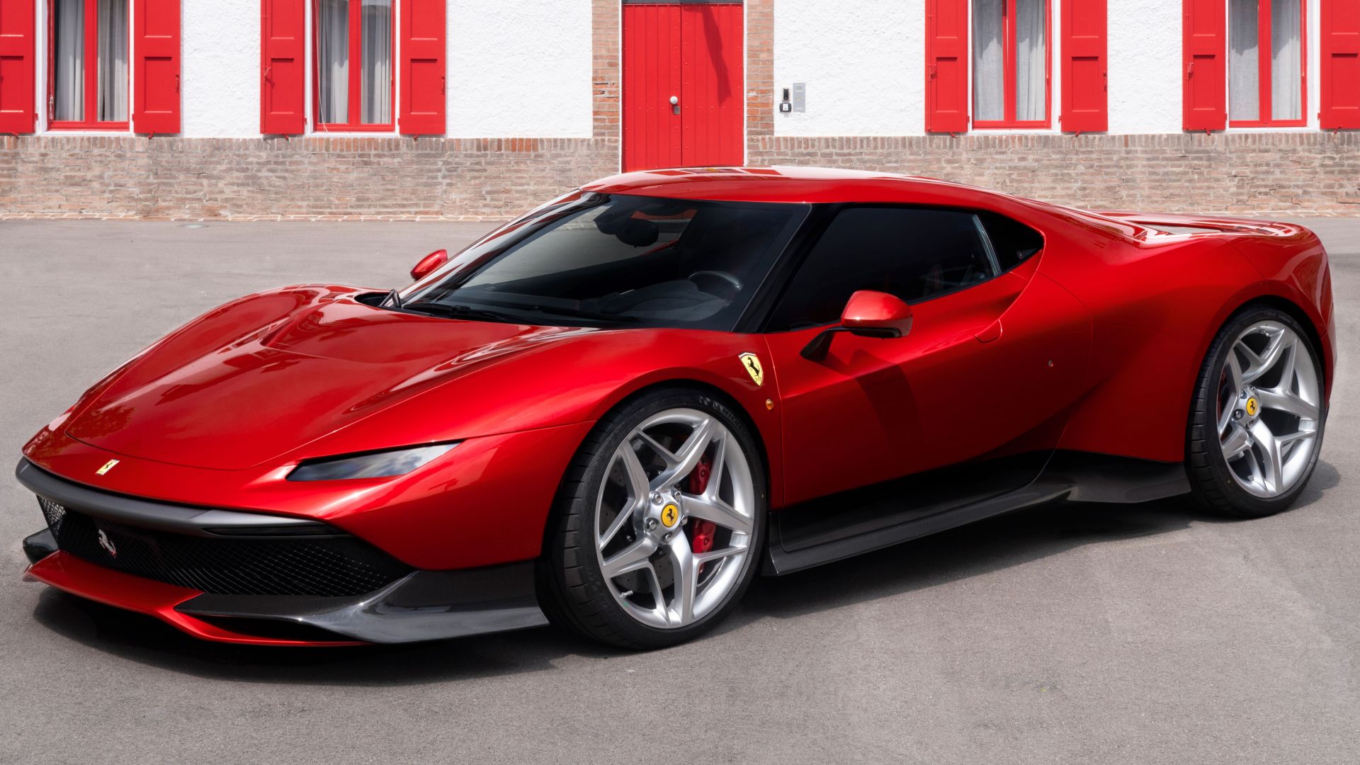 Ferrari ]