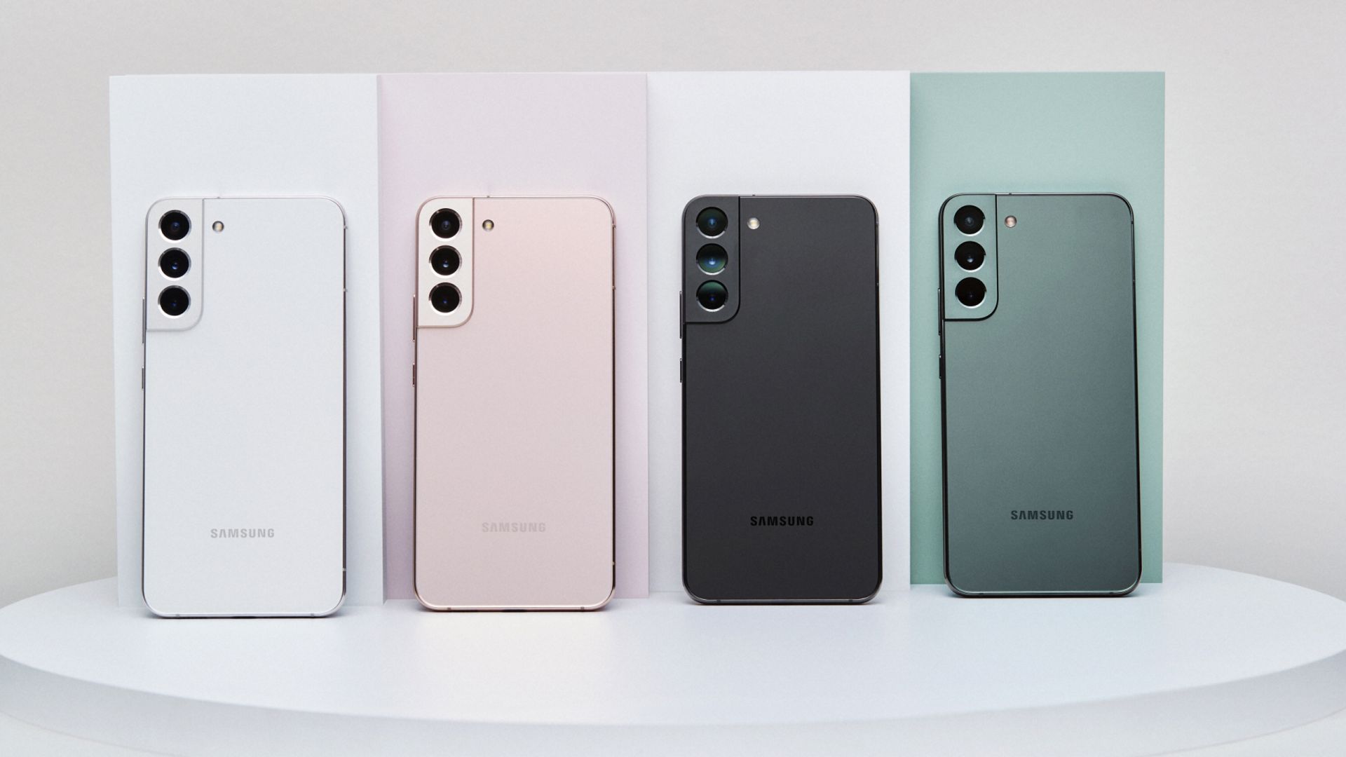 Samsung Galaxy S22, Android 12 (horizontal)