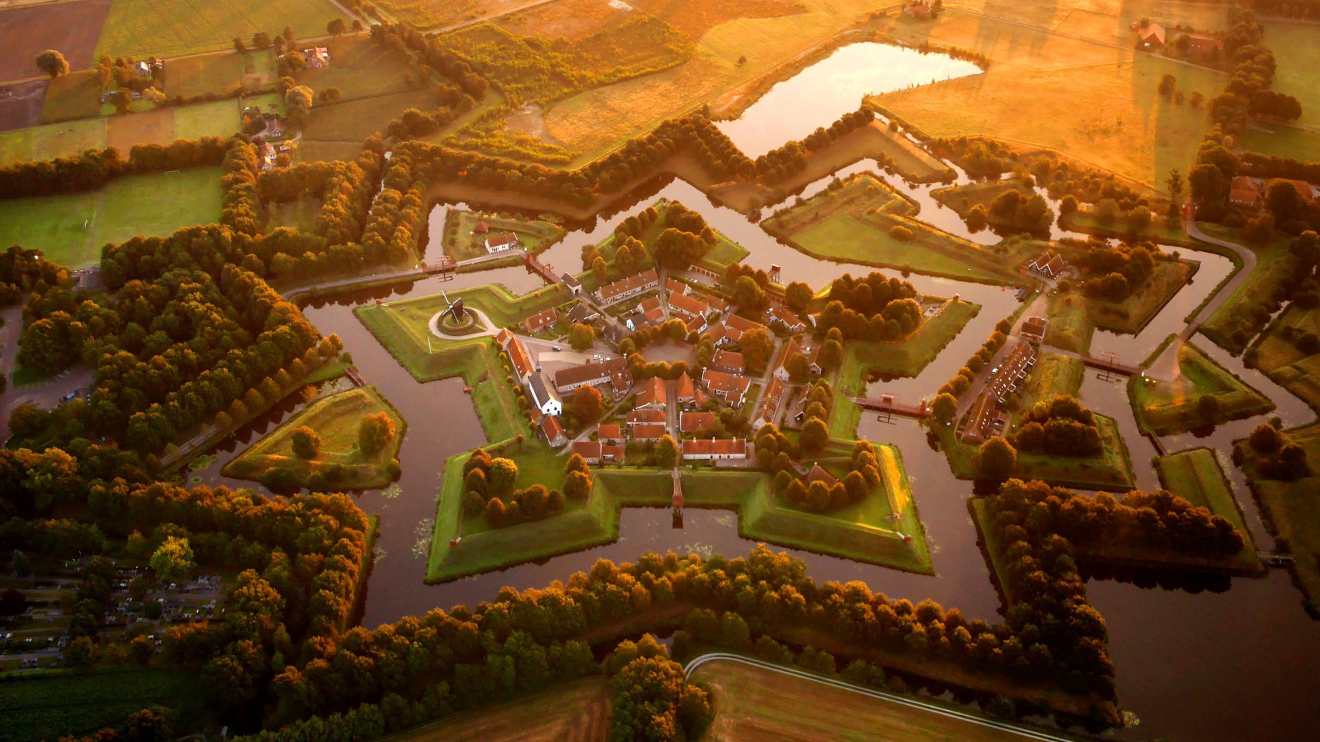 Звездная крепость Буртанж, Нидерланды, Туризм, Путешествие, Bourtange, Nederland, Tourism, Travel (horizontal)