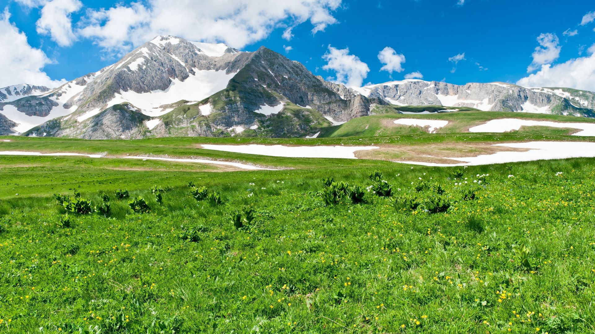 Горы, 4k, HD, луга, небо, трава, Mountains, 4k, HD wallpaper, meadows, sky, grass (horizontal)