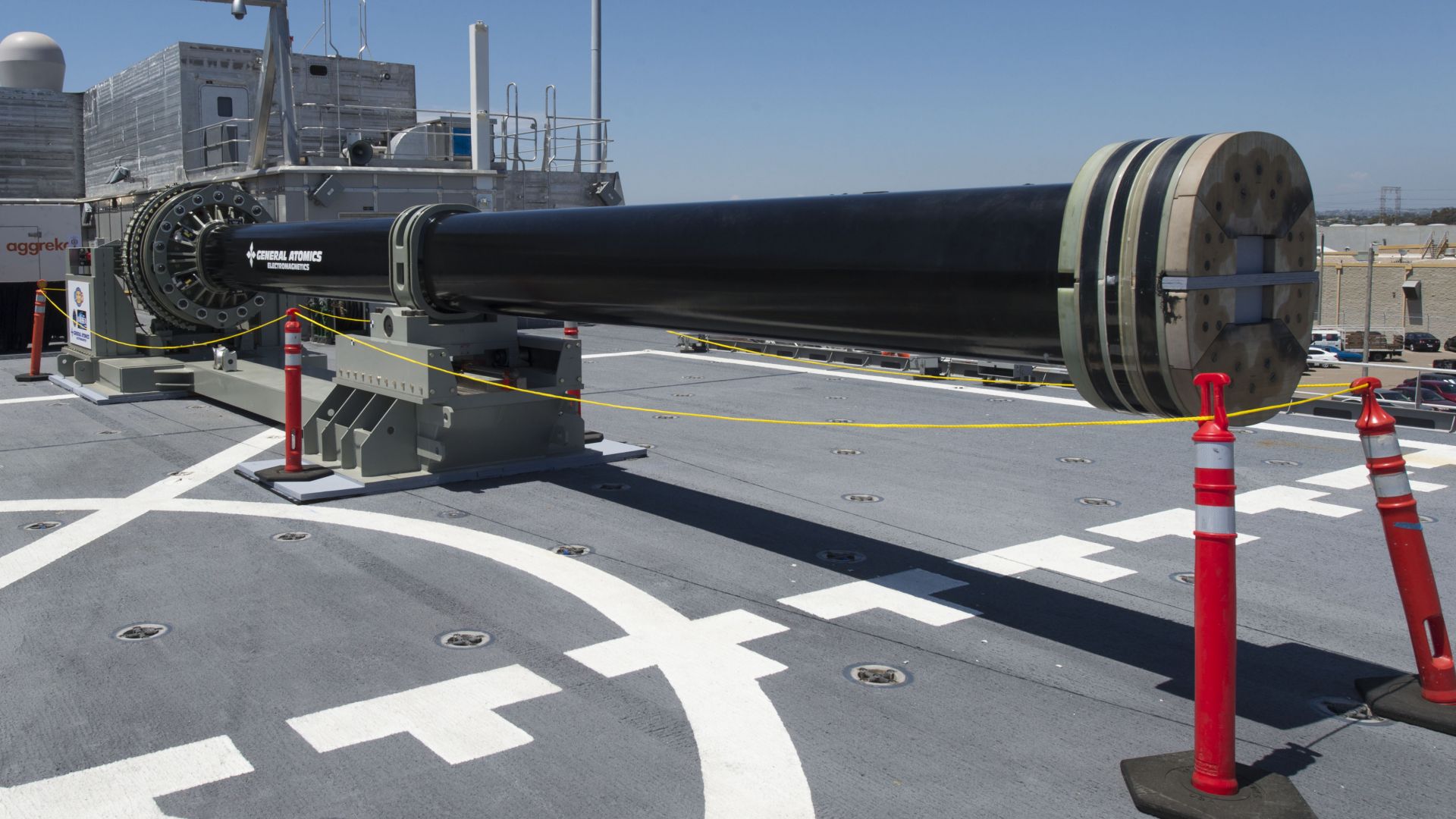 Гиперзвуковое оружие, Электромагнитное оружие, ВМС США, Hypersonic Railgun, Electromagnetic Railgun, U.S. Navy (horizontal)