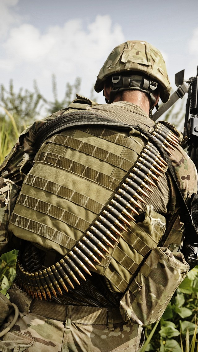 soldier, солдат, военный, пулемёт, MK-48, MK-48, soldier, mod.0, Mark 48, 7.62×51mm NATO, machine gun, gunner, ammunition belt, greens (vertical)