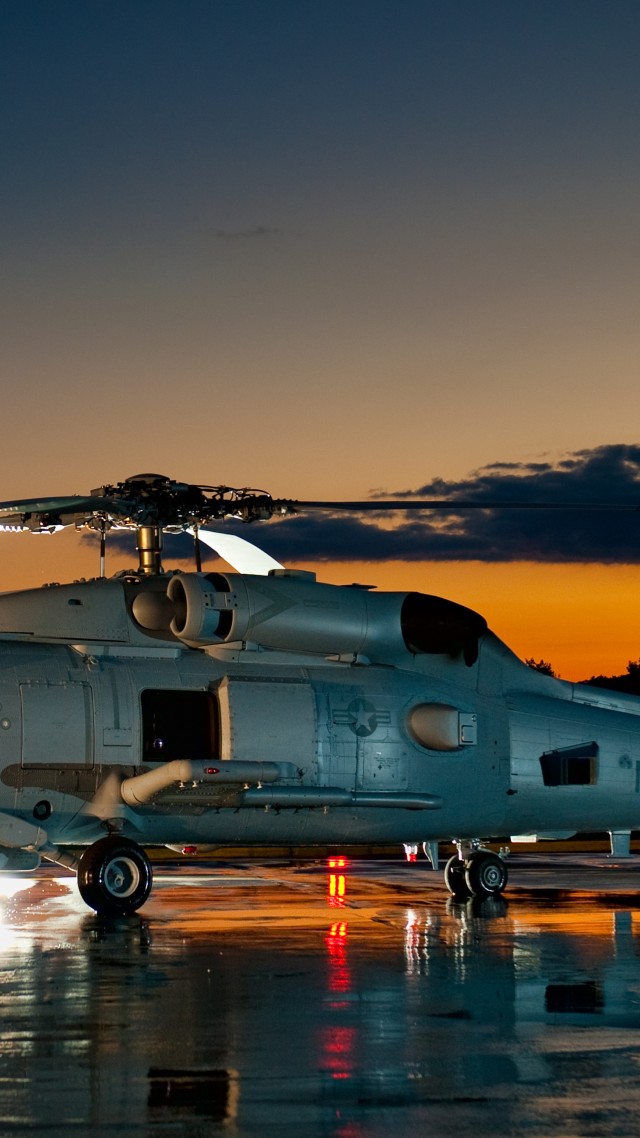 Сикорский, Си Хок, ВМС США, SH-60, Sikorsky, MH-60, Sea Hawk, multimission maritime helicopter, U.S. Navy, MEDEVAC, sunset (vertical)
