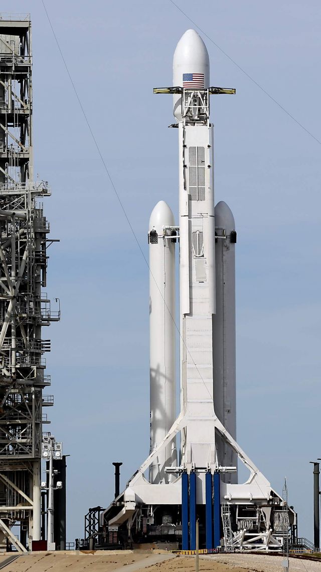 Запуск ракеты, Falcon Heavy, Space X, Launching (vertical)