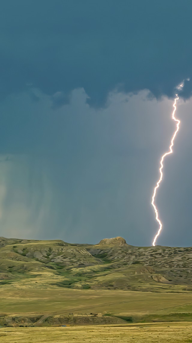 молния, небо, облака, Grasslands National Park, Saskatchewan, Canada, lightning, sky, clouds, 4K (vertical)