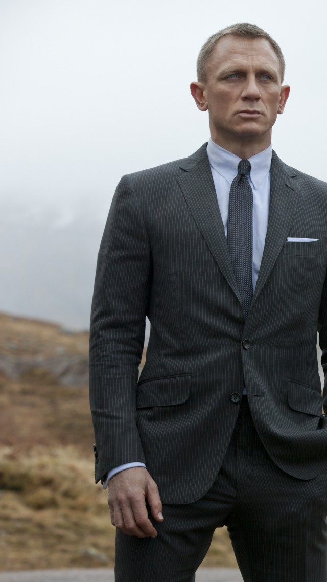 Дениел Крейг, Самые популярные знаменитости 2015, актер, Daniel Craig, 007, James Bond, Most Popular Celebs in 2015, actor, car (vertical)