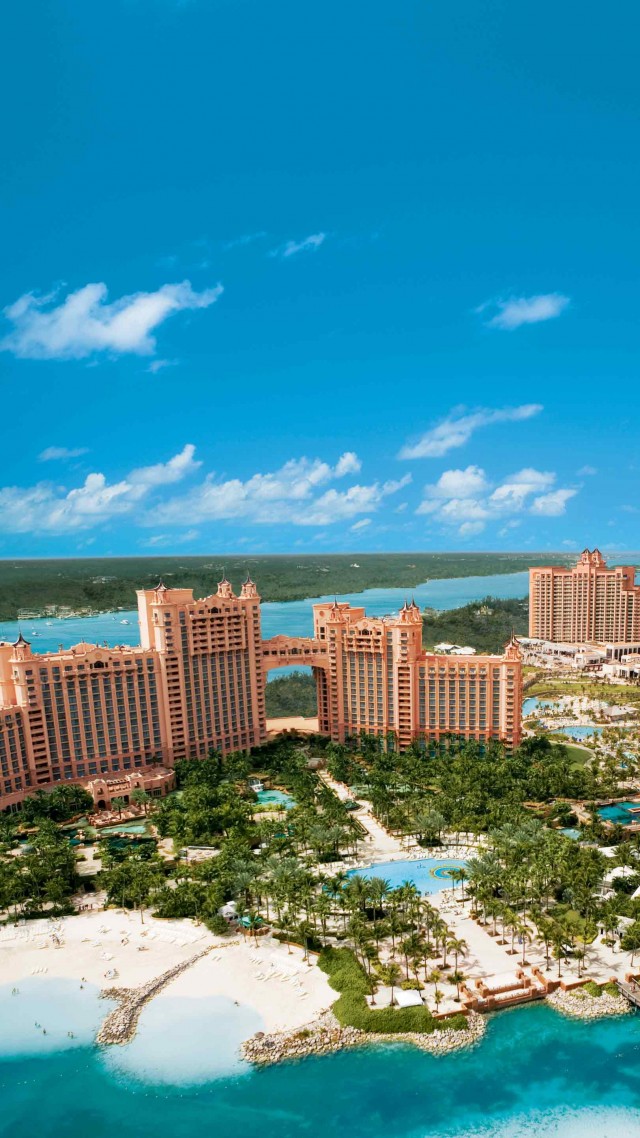 Багамы, остров, отдых, курорт, отель, море, океан, бассейн, путешествие, пляж, пальма, синий, голубой, Bahamas, island, resort, hotel, sea, ocean, travel, booking, pool, beach, palm, vacation, sky, blue (vertical)
