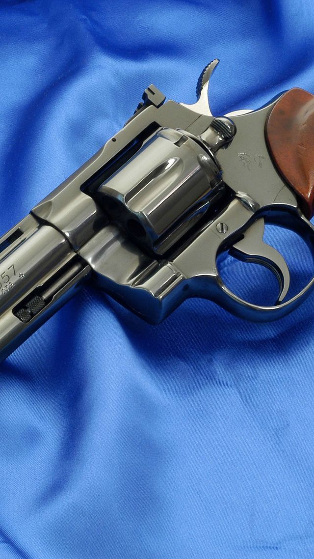 Кольт Питон, Комбат Магнум, 357 Магнум, Colt Python, Combat Magnum, 357 Magnum (vertical)